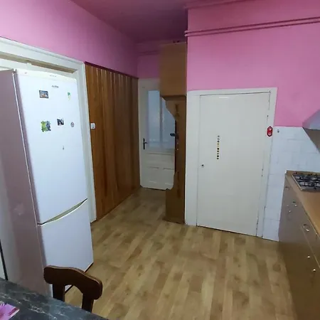 - Centrul Vechi Braşov