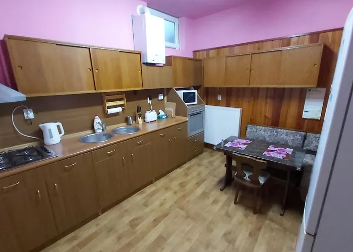 - Centrul Vechi * Brasov