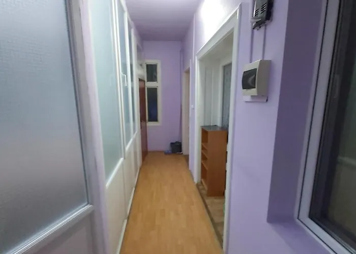 - Centrul Vechi Brasov